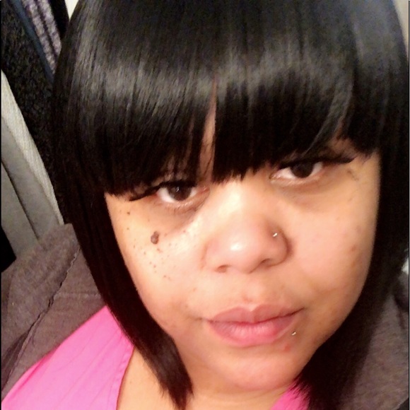 Meet your Posher, Veronica - Picture 1 of 1